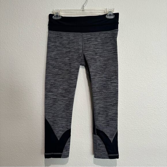Lululemon Leggings Run Inspire Crop SZ 6 - Picture 1 of 8